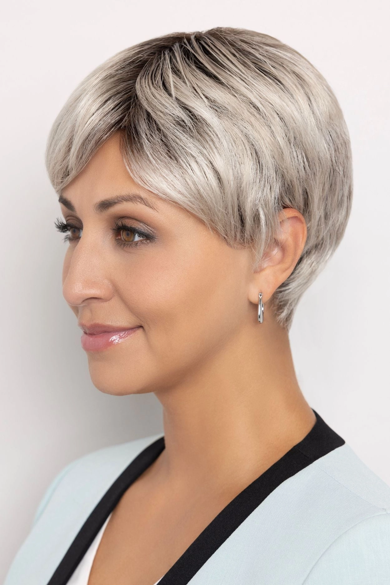 Accessories_Henry Margu_Wigs Becky Wig by Henry Margu | Synthetic Hair | Average Cap
