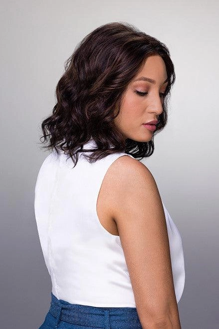 Accessories_Jon Renau_Wigs Julianne Lite Petite Wig by Jon Renau | Hand Tied Lace Front Single Mono