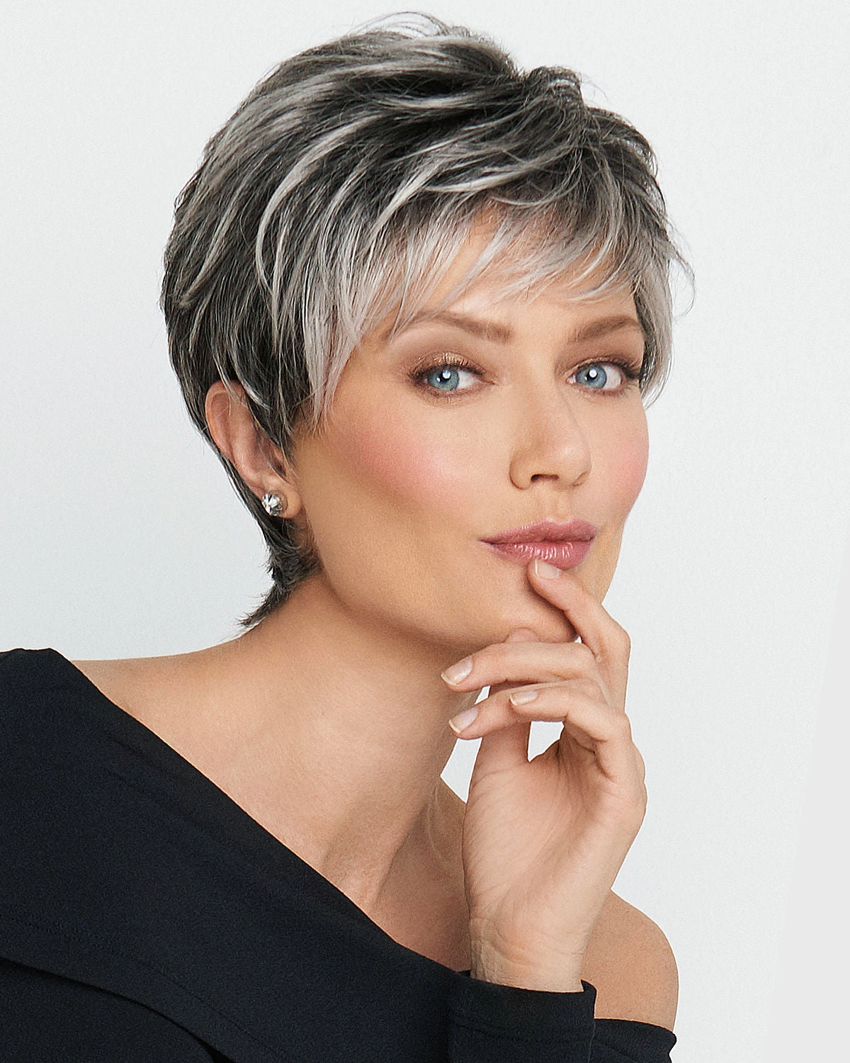 Accessories_Raquel Welch_Wigs Crushing on Casual | Lace Front & Monofilament Synthetic Wig by Raquel Welch