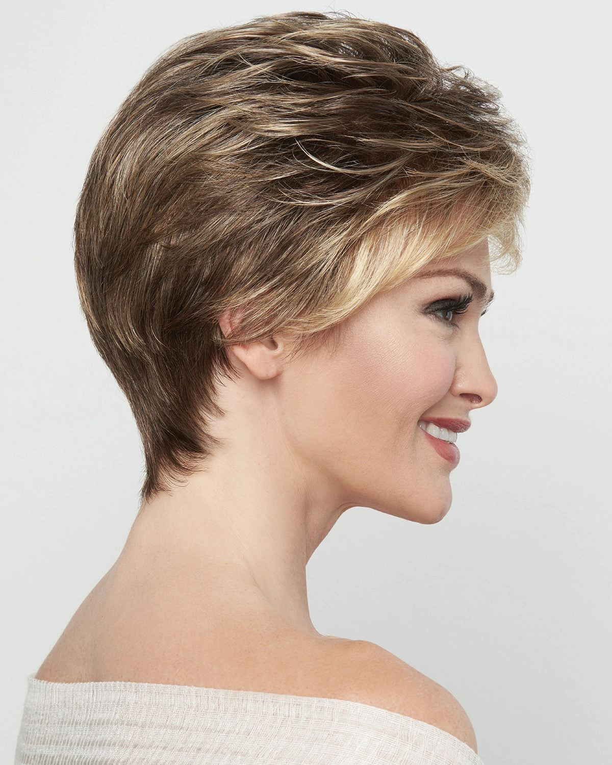 Accessories_Raquel Welch_Wigs Crushing On Casual Elite | Lace Front & Monofilament Synthetic Wig by Raquel Welch