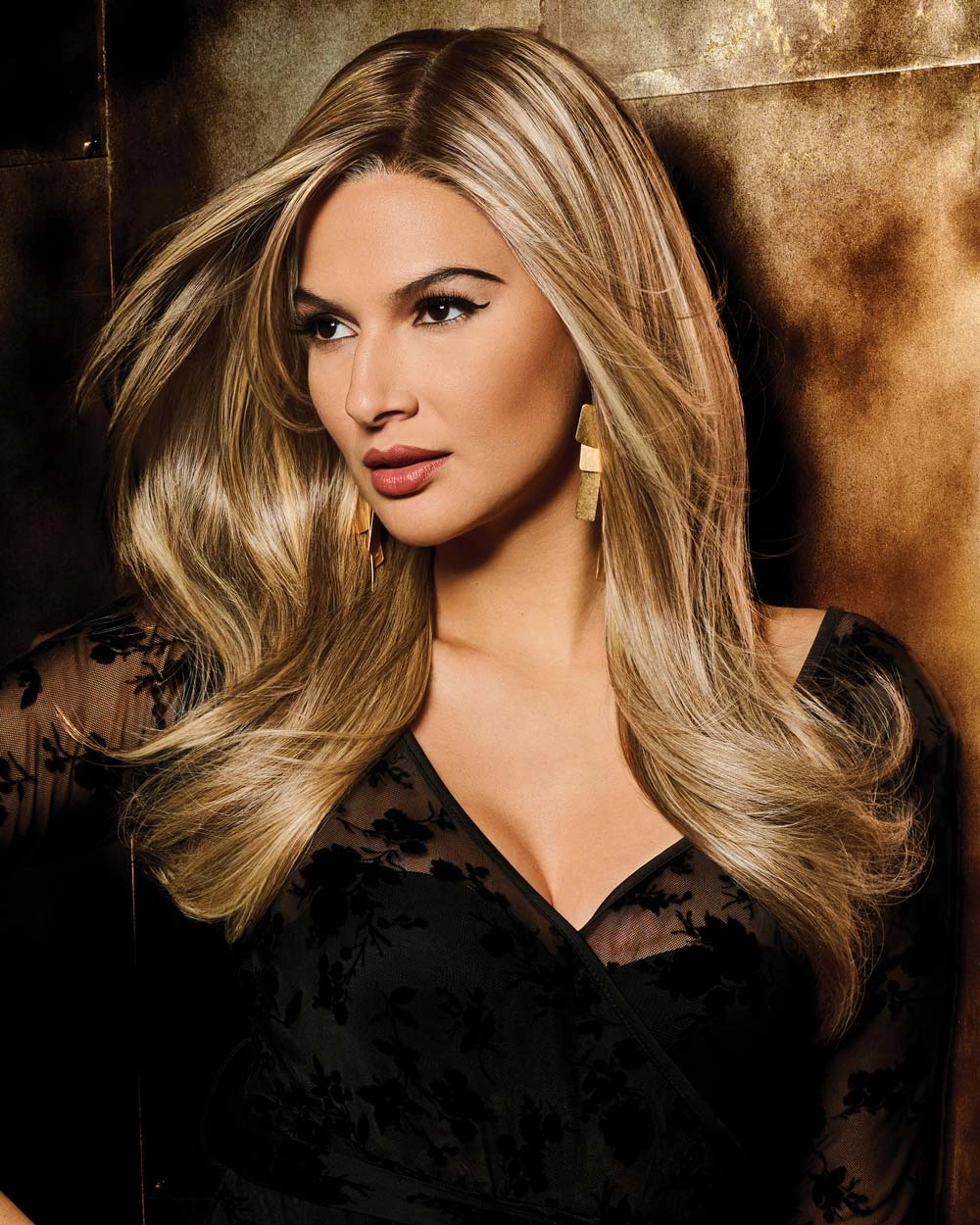 Accessories_Raquel Welch_Wigs Feature Length | Lace Front & Monofilament Top Synthetic Wig by Raquel Welch