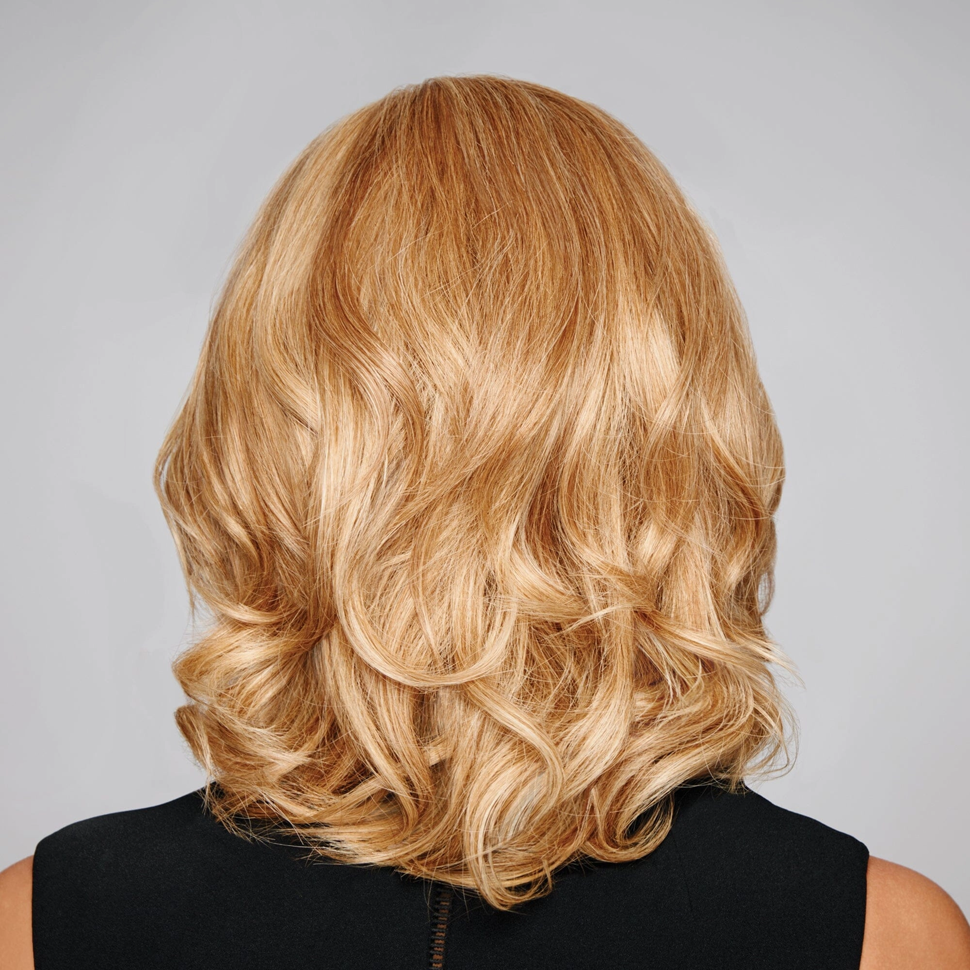 Accessories_Raquel Welch_Wigs Headliner Human Hair Wig by Raquel Welch