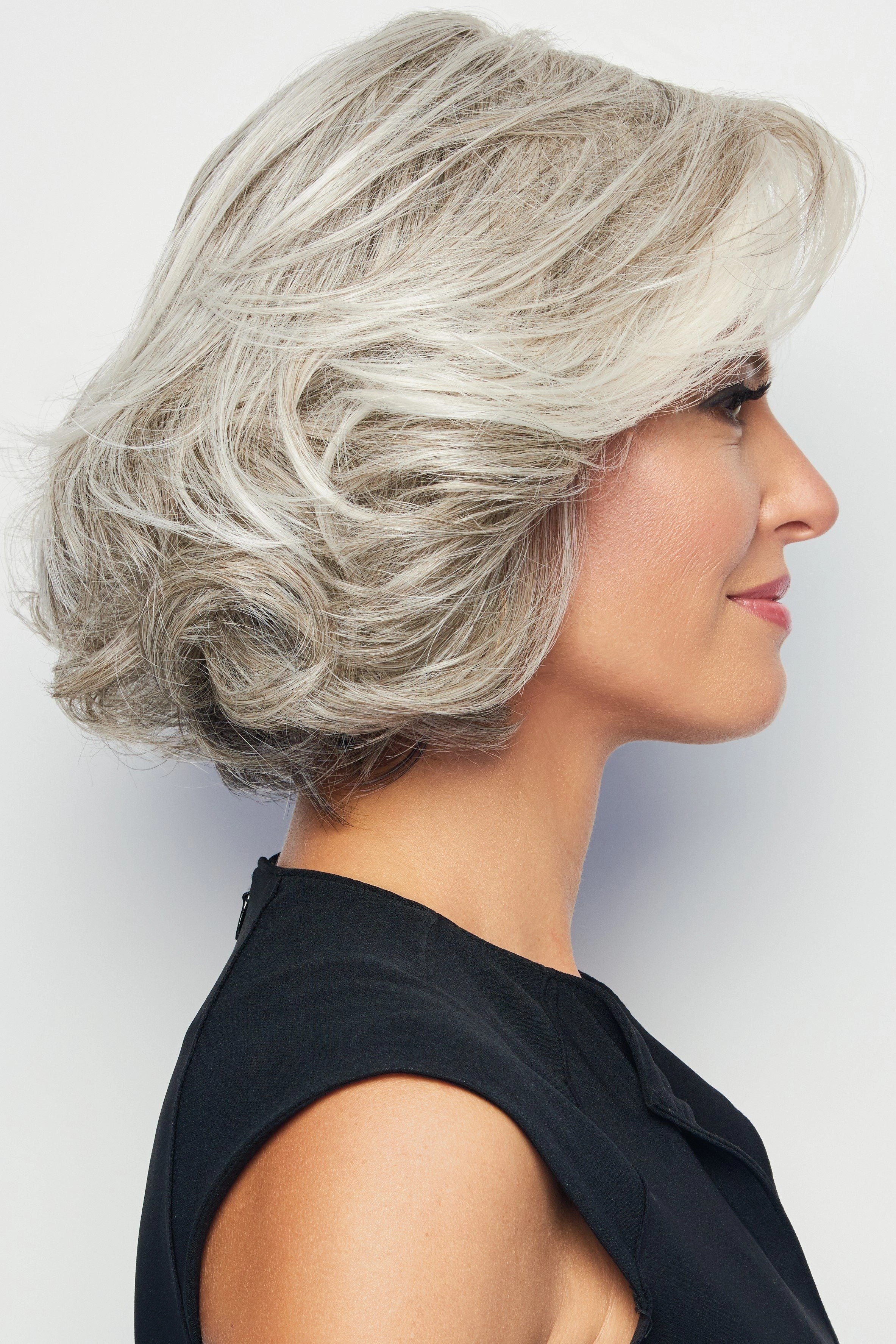 Accessories_Raquel Welch_Wigs Raquel Welch Wigs - Crowd Pleaser