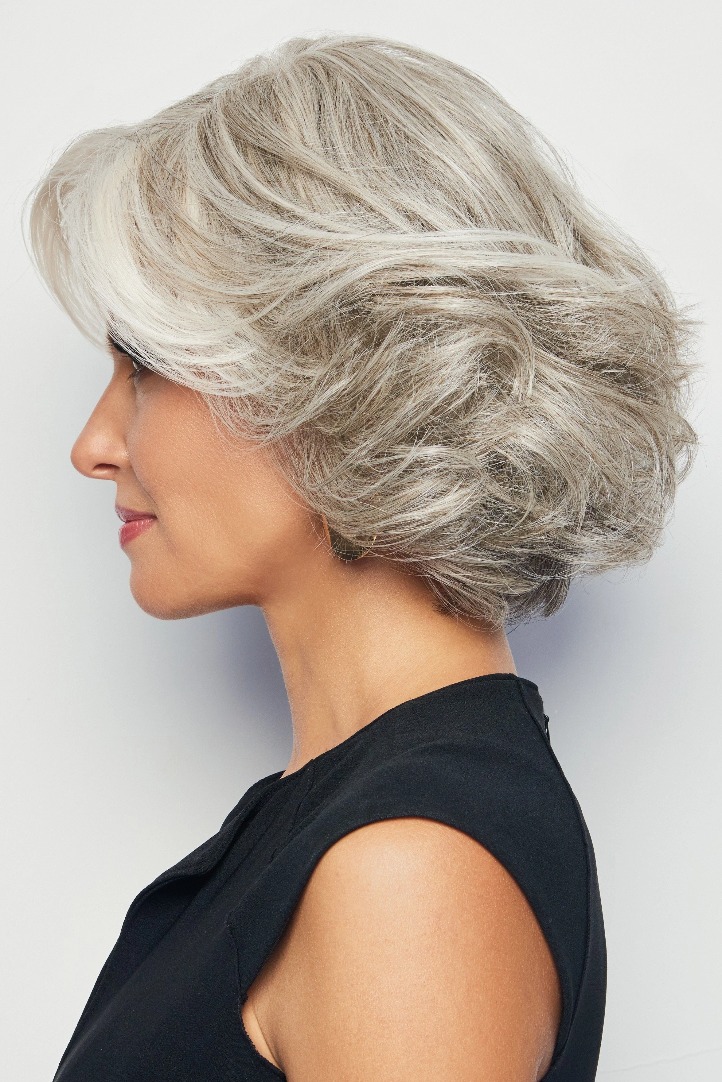 Accessories_Raquel Welch_Wigs Raquel Welch Wigs - Crowd Pleaser