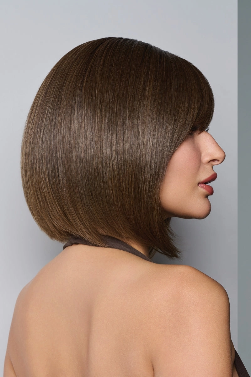 Accessories_Raquel Welch_Wigs Raquel Welch Wigs - Straight to Camera