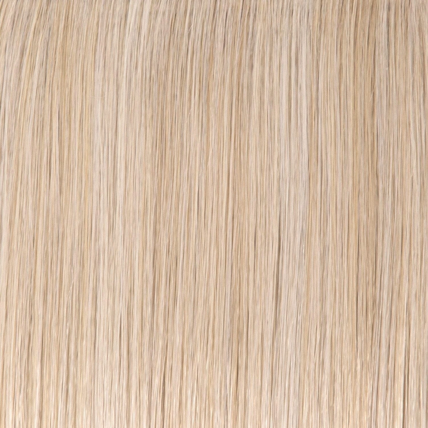 Accessories_Raquel Welch_Wigs Simmer Elite PETITE Wig by Raquel Welch