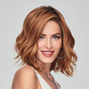 Accessories_Raquel Welch_Wigs Simmer Elite PETITE Wig by Raquel Welch