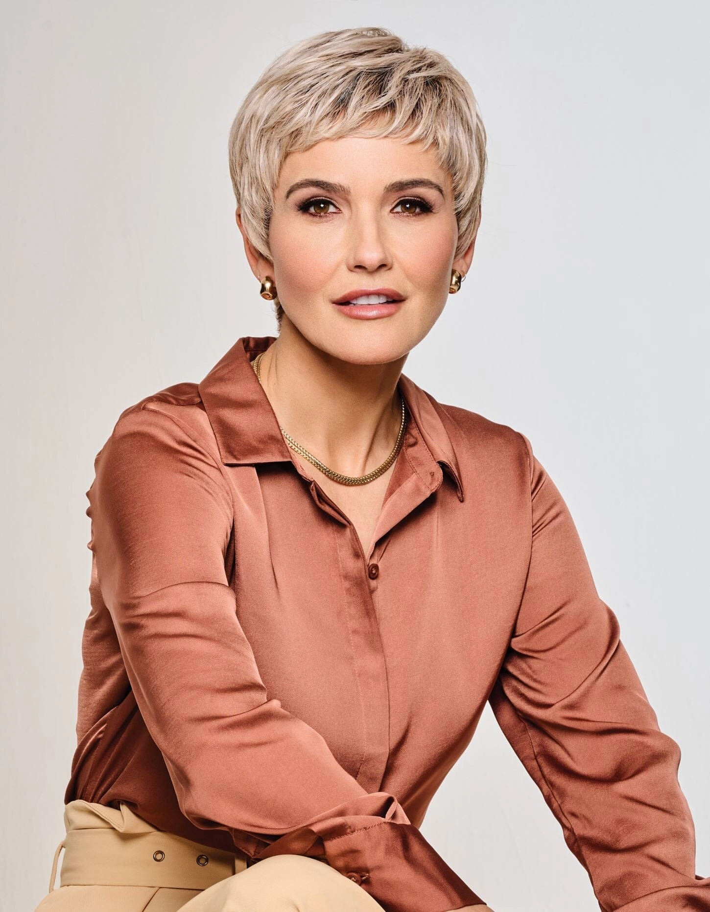 Accessories_Raquel Welch_Wigs Straight Chic Petite-Average Wig by Raquel Welch