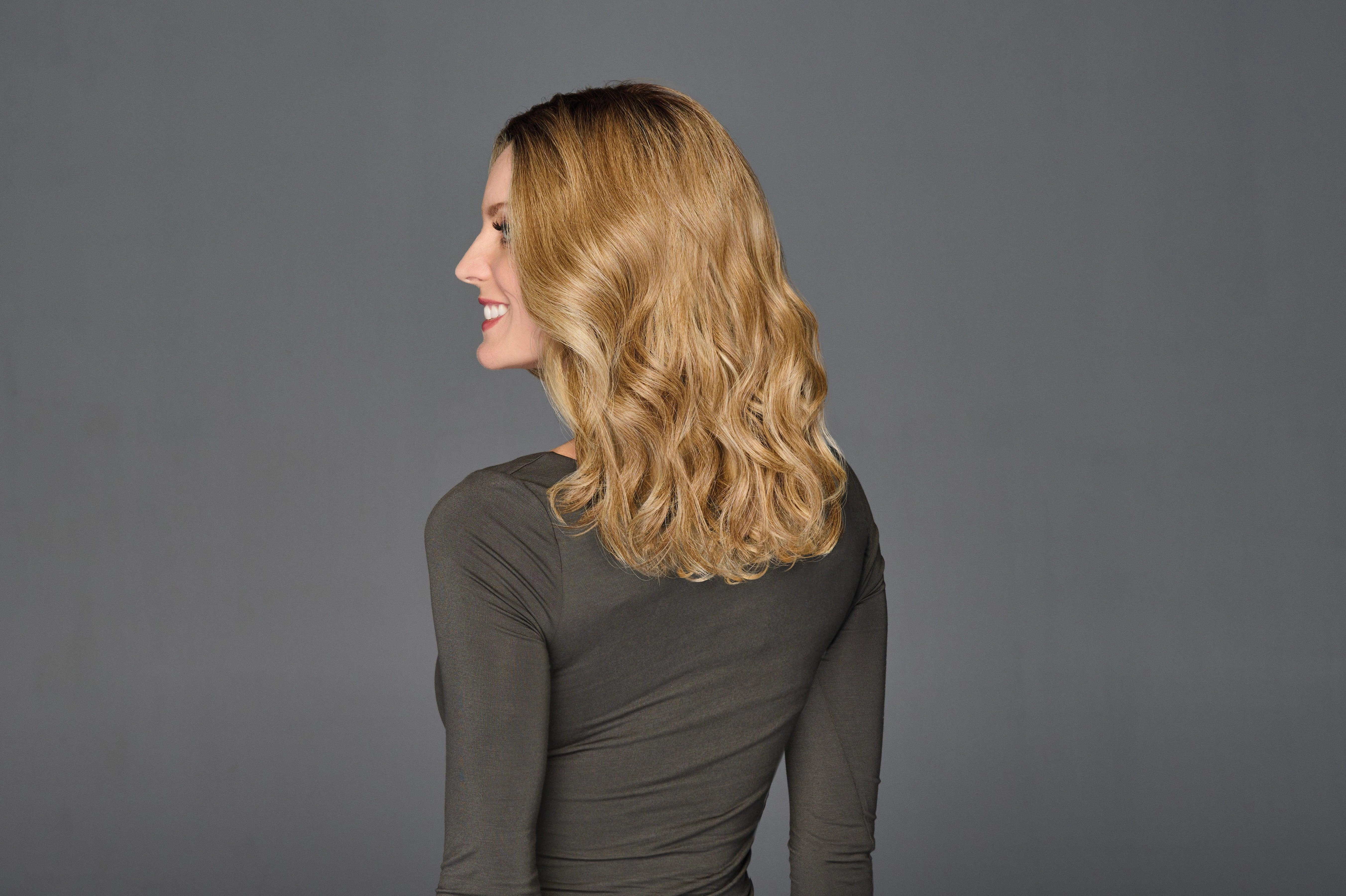 Accessories_Raquel Welch_Wigs Top Billing 14" With Wave Hairpiece by Raquel Welch | Heat Friendly Synthetic Mono Part Lace Front