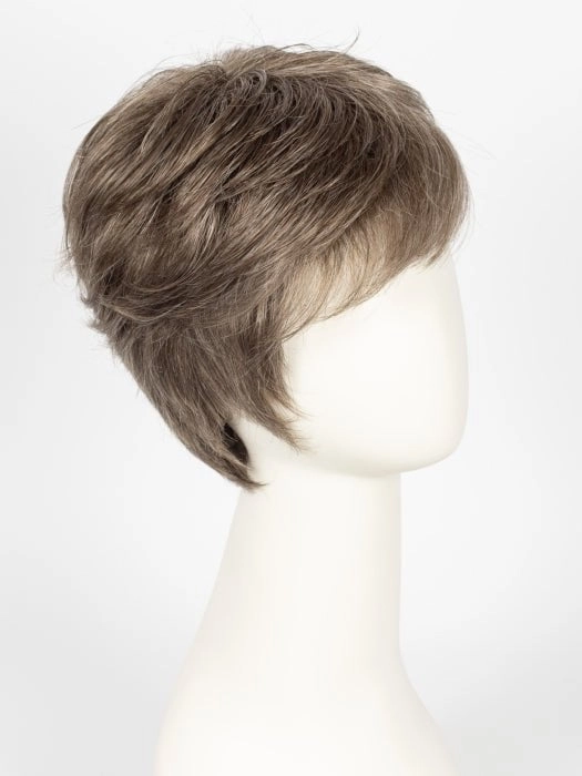 Accessories_Raquel Welch_Wigs Winner Petite | Synthetic Wig (Basic Cap)