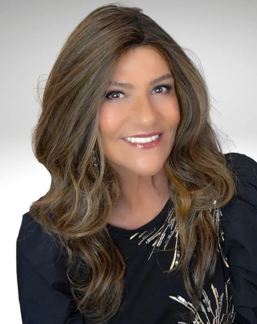 Accessories_Rene Of Paris_Wigs Statement Style HT Wig by Raquel Welch | Heat Friendly Synthetic Hair | Average Cap