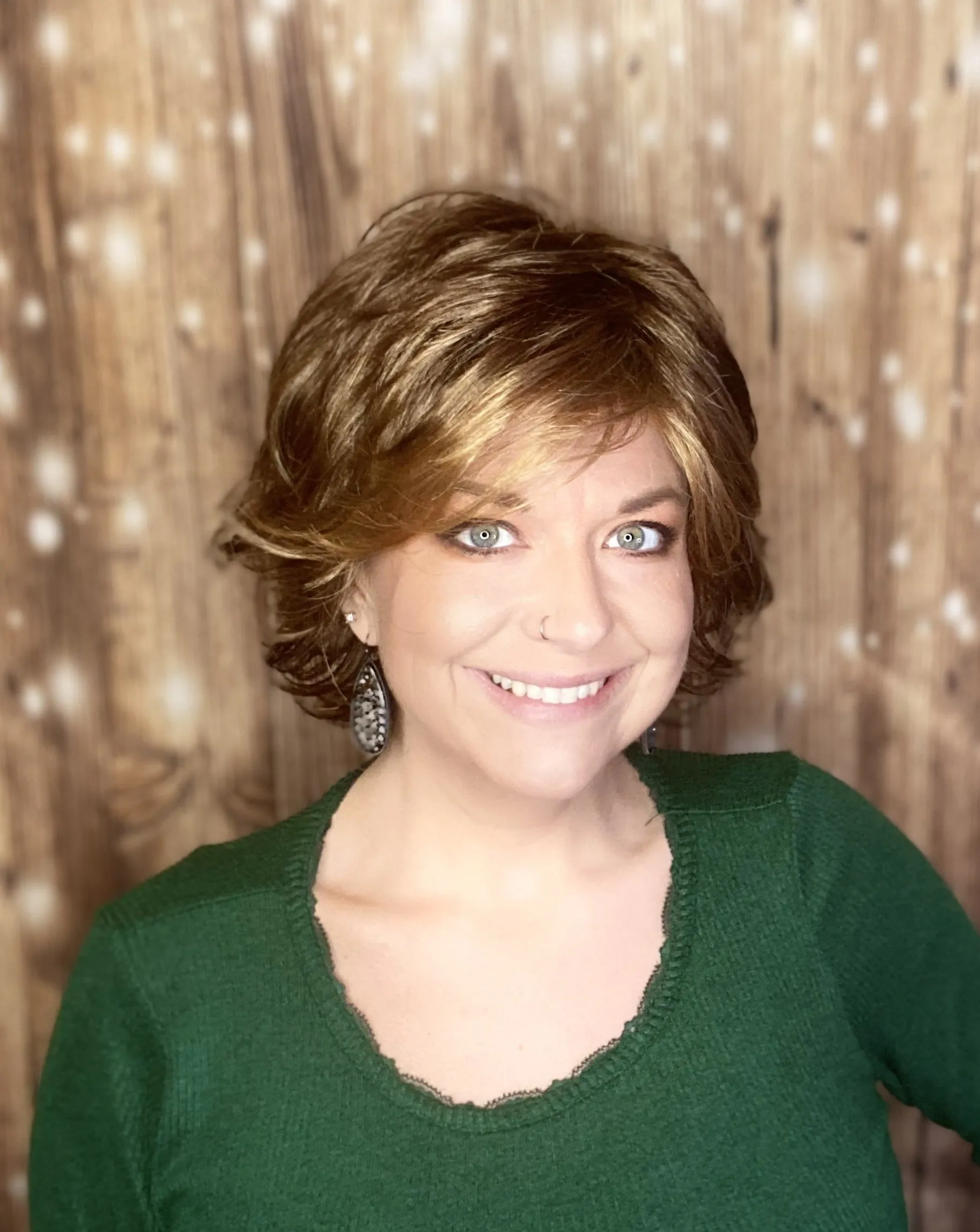 Accessories_Rene Of Paris_Wigs Trend Setter Wig by Raquel Welch | Synthetic Hair | Average Cap