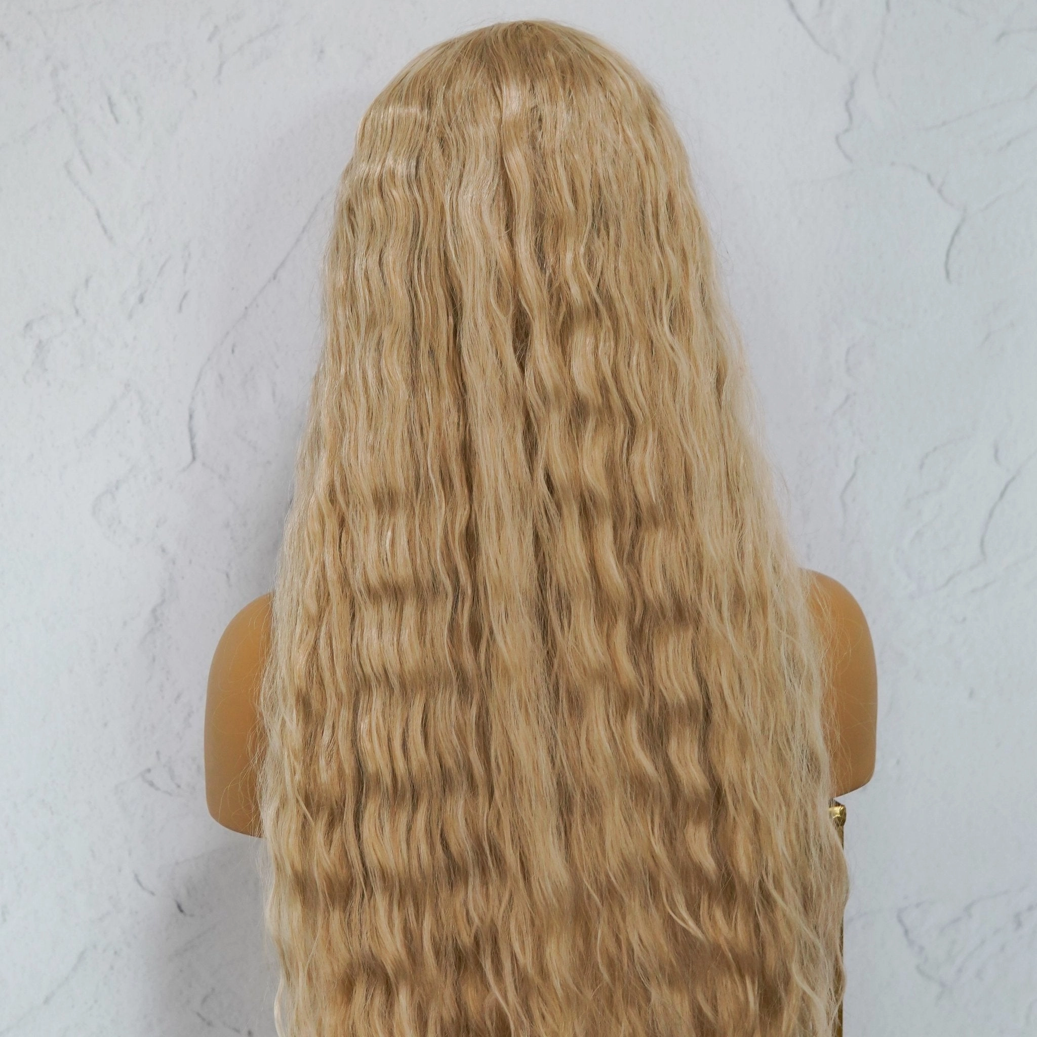CARDI 40" Beach Blonde Lace Front Wig