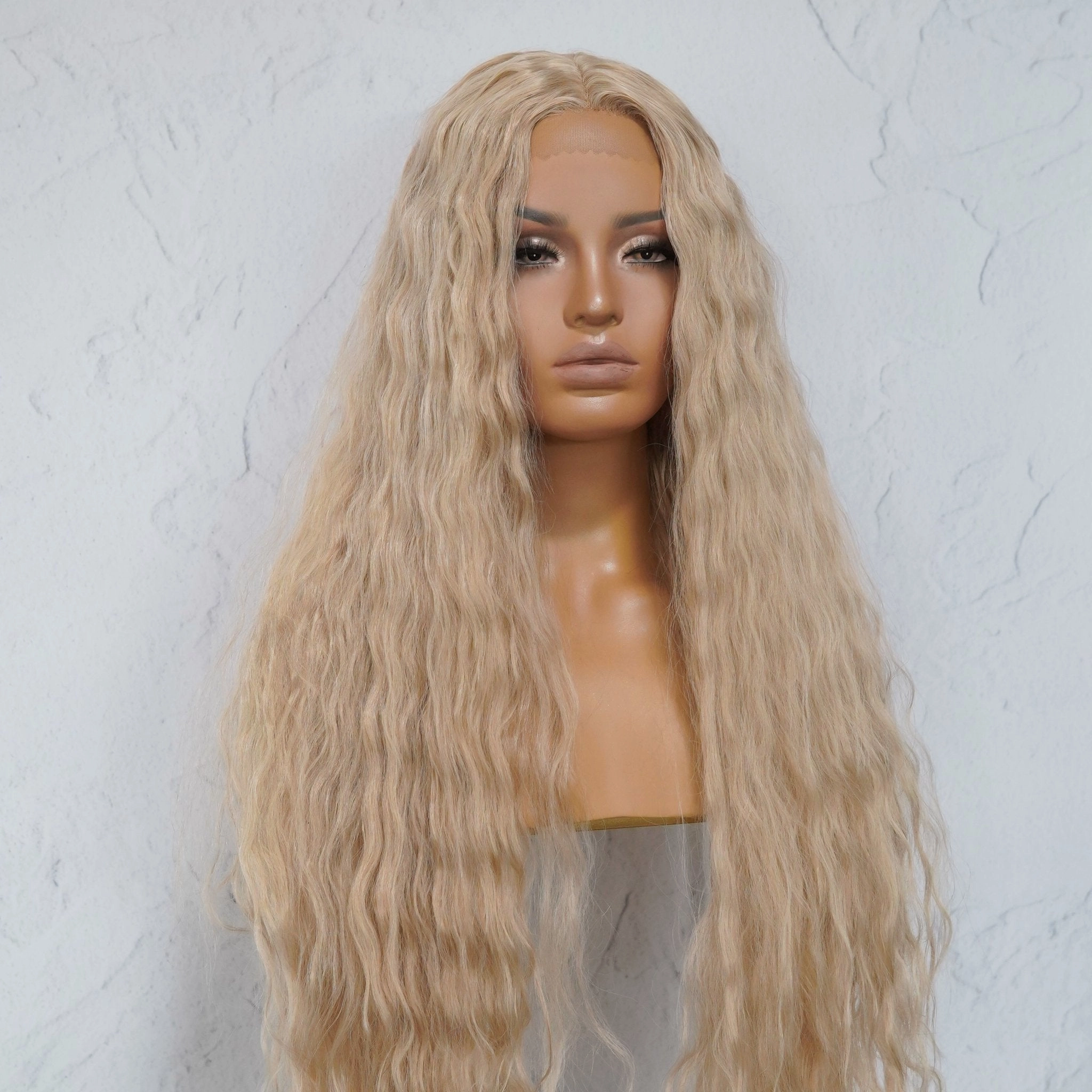 CARDI 40" Beach Blonde Lace Front Wig