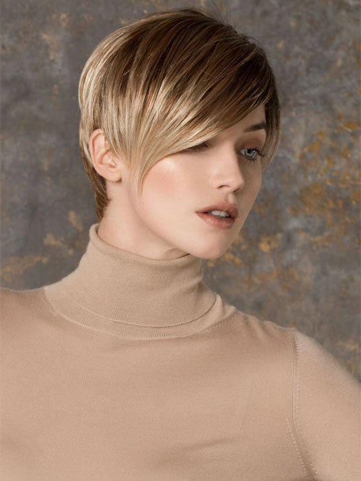 Disc Wig by Ellen Wille | Hair Power | Synthetic Fiber