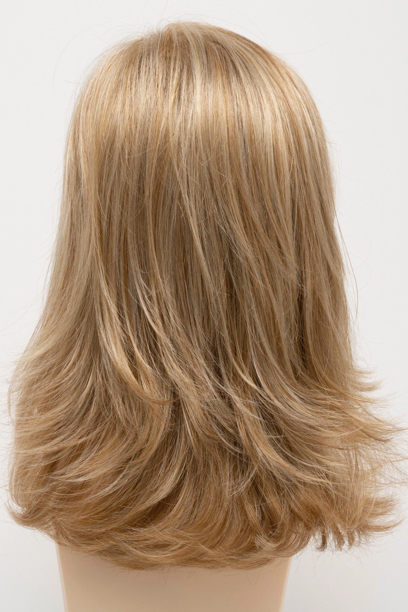 Envy Wigs - Nadia
