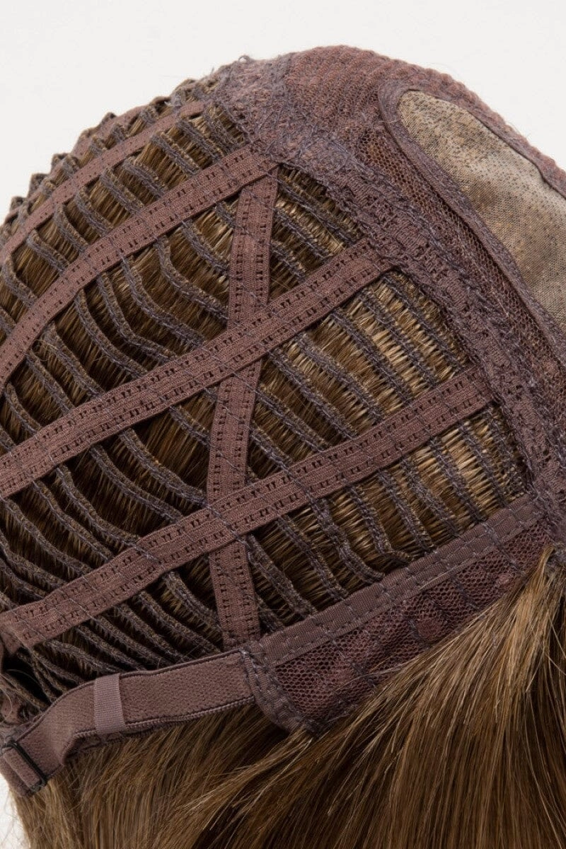 Envy Wigs - Petite Paige