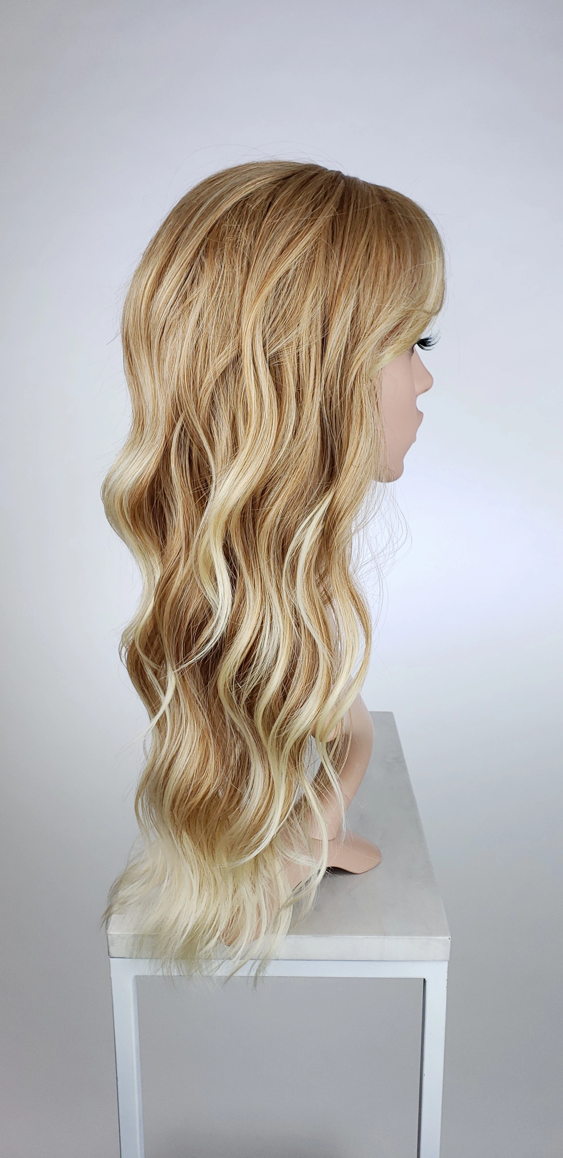 Fantasia Strawberry Blonde - Hard Front Wig