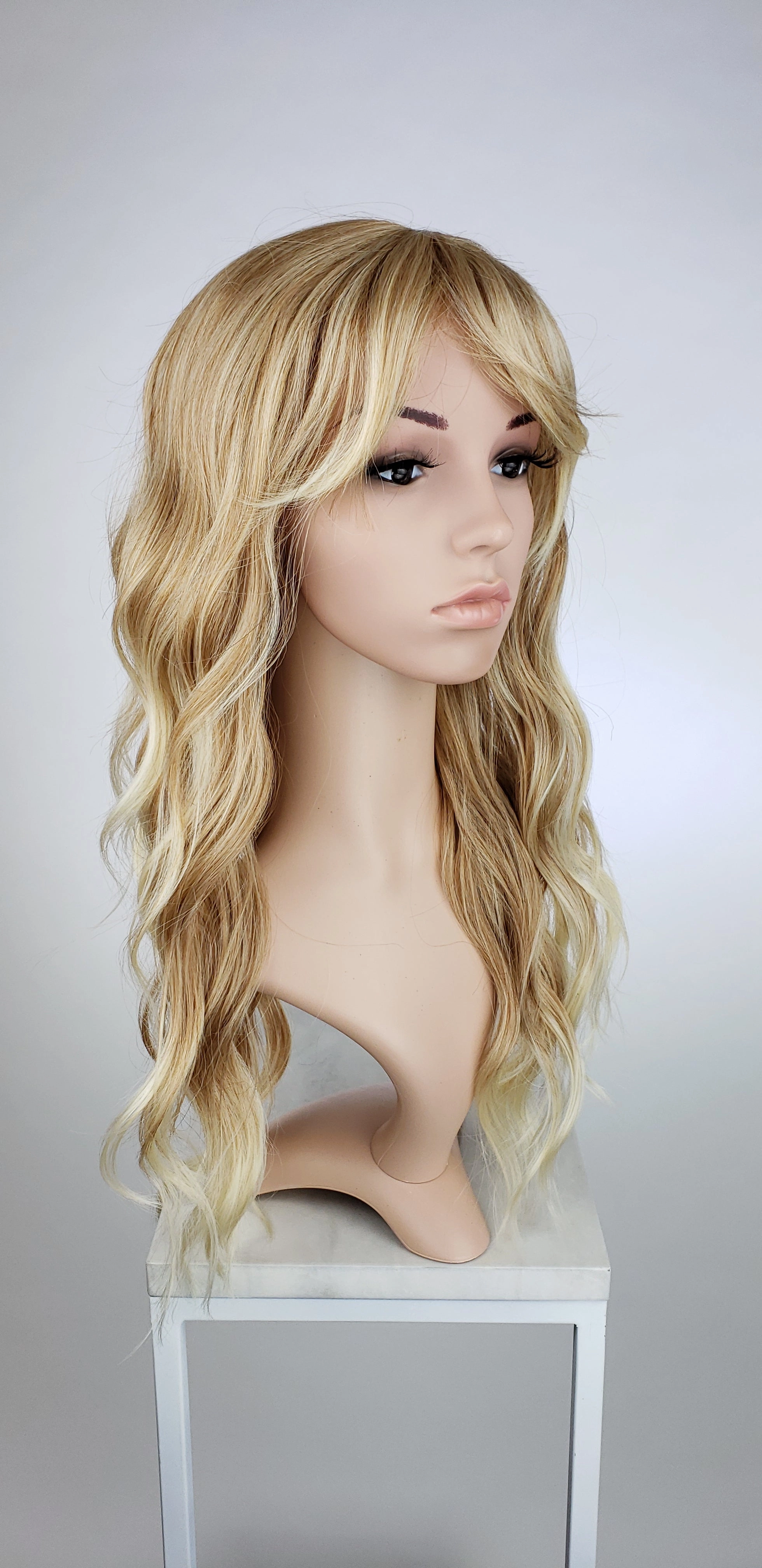 Fantasia Strawberry Blonde - Hard Front Wig