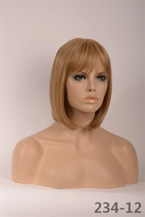 HR-Chloe-220