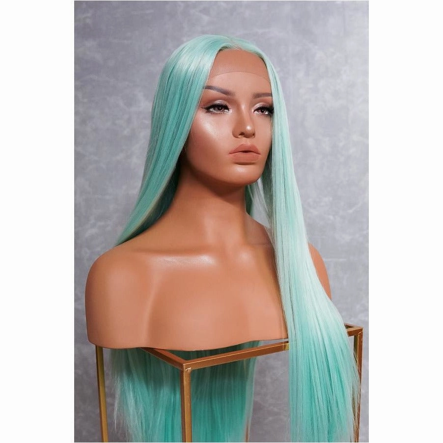 JENNER Mint 24" Lace Front Wig