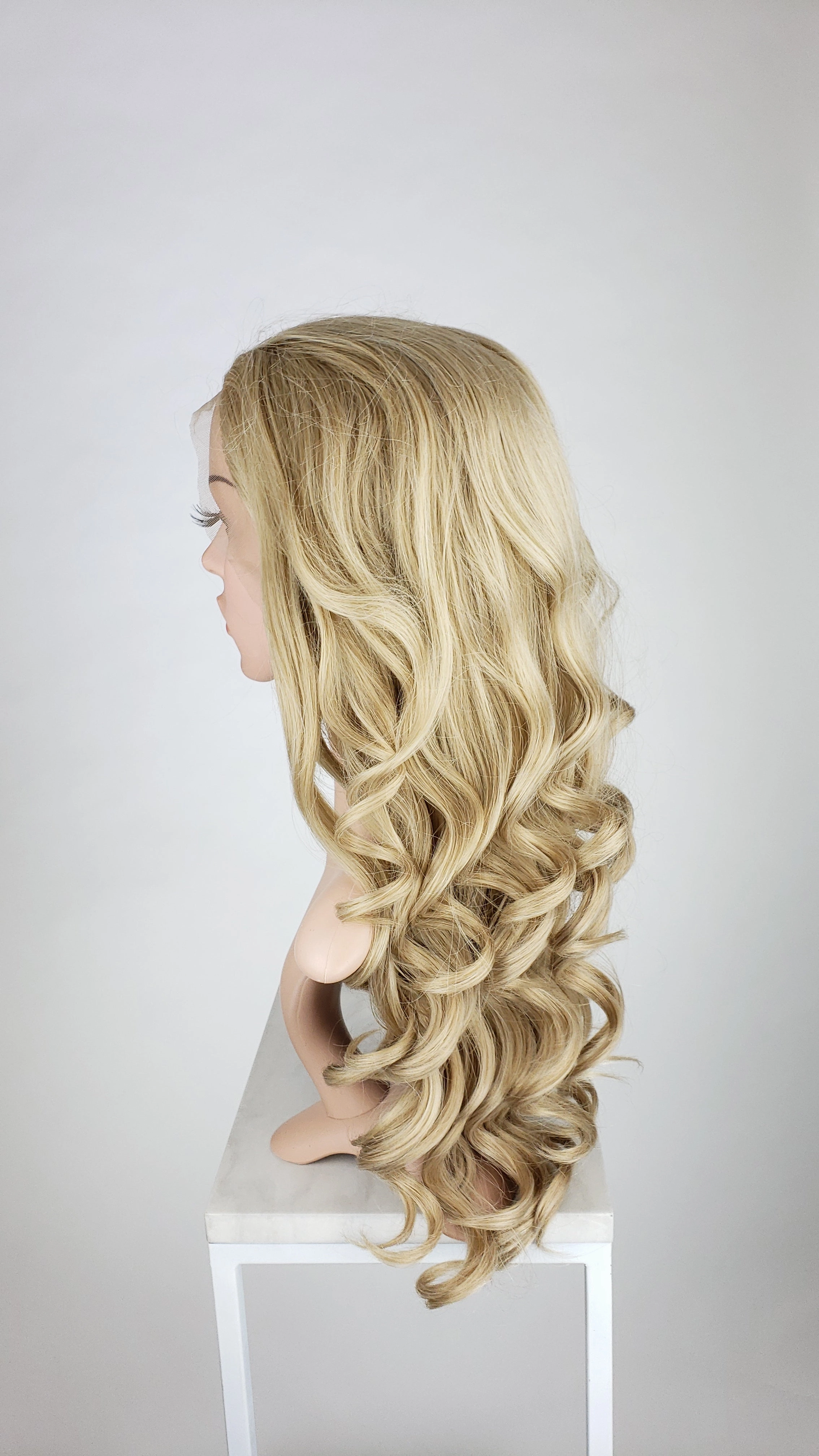 Kat Natural Blonde - Natural Plus Series