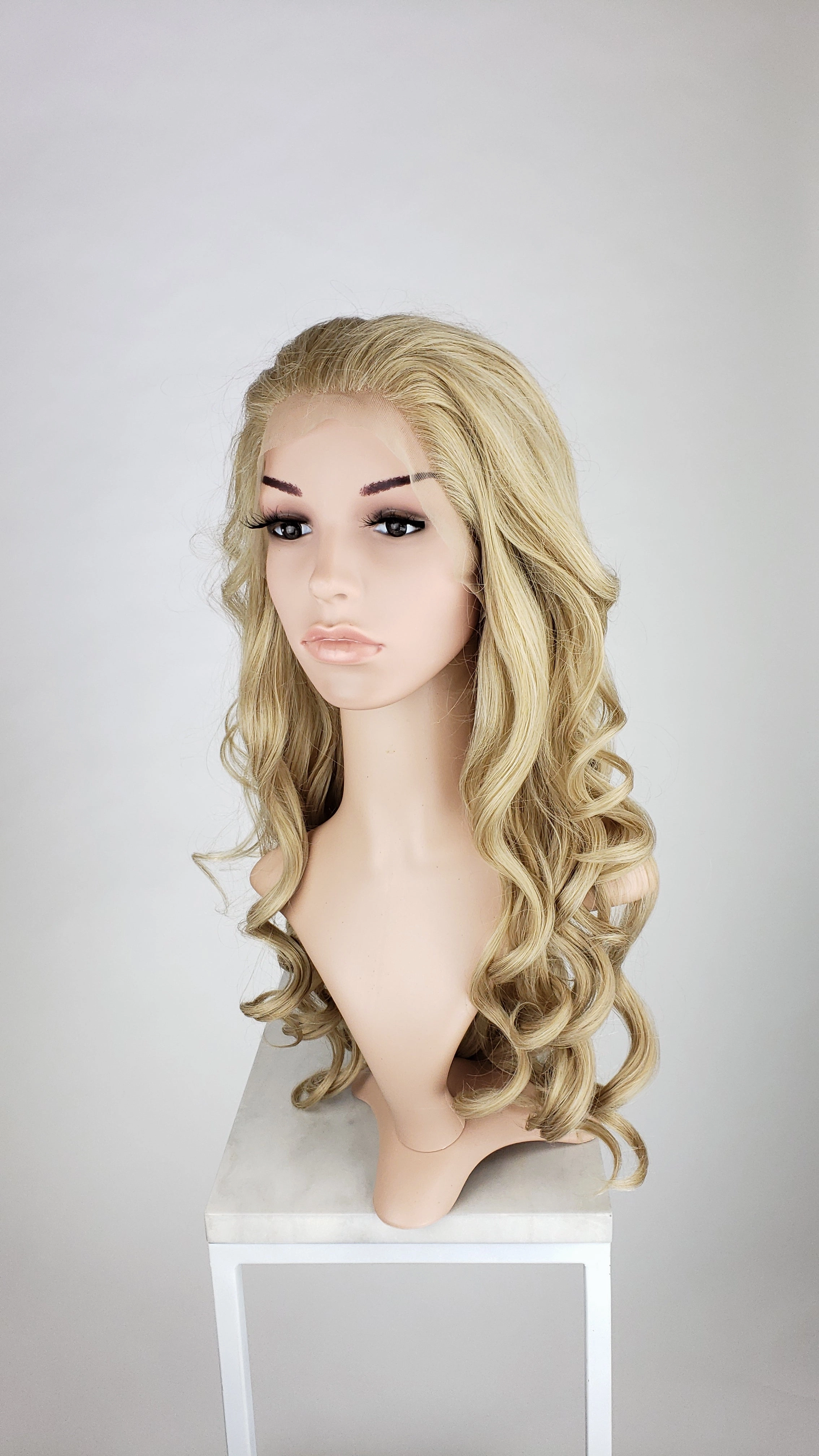 Kat Natural Blonde - Natural Plus Series