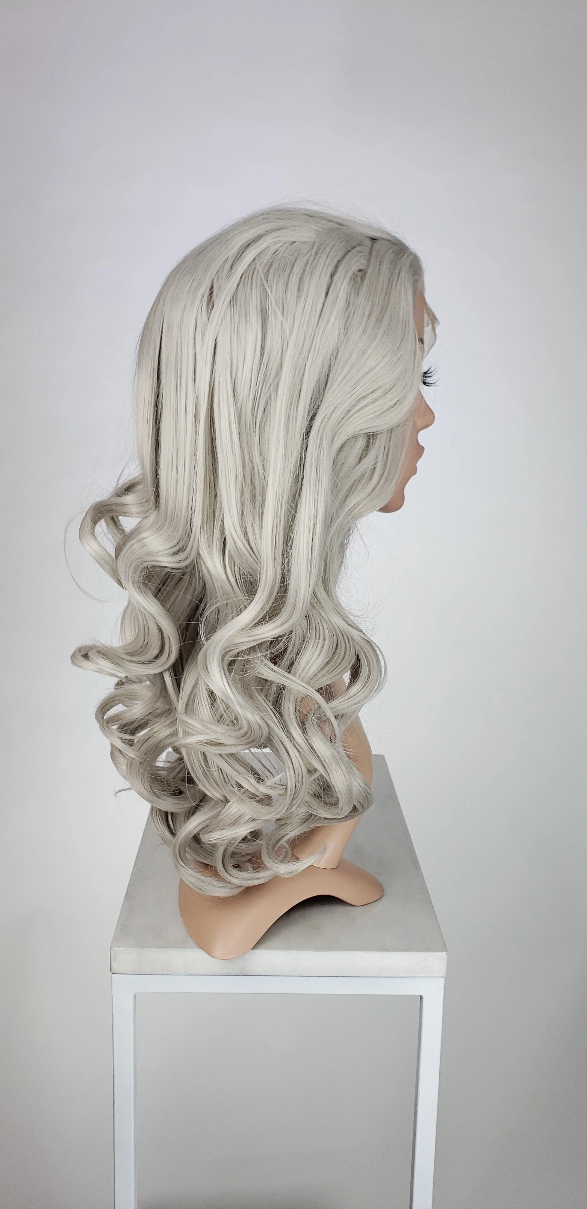 Kat True Silver - Natural Plus Series