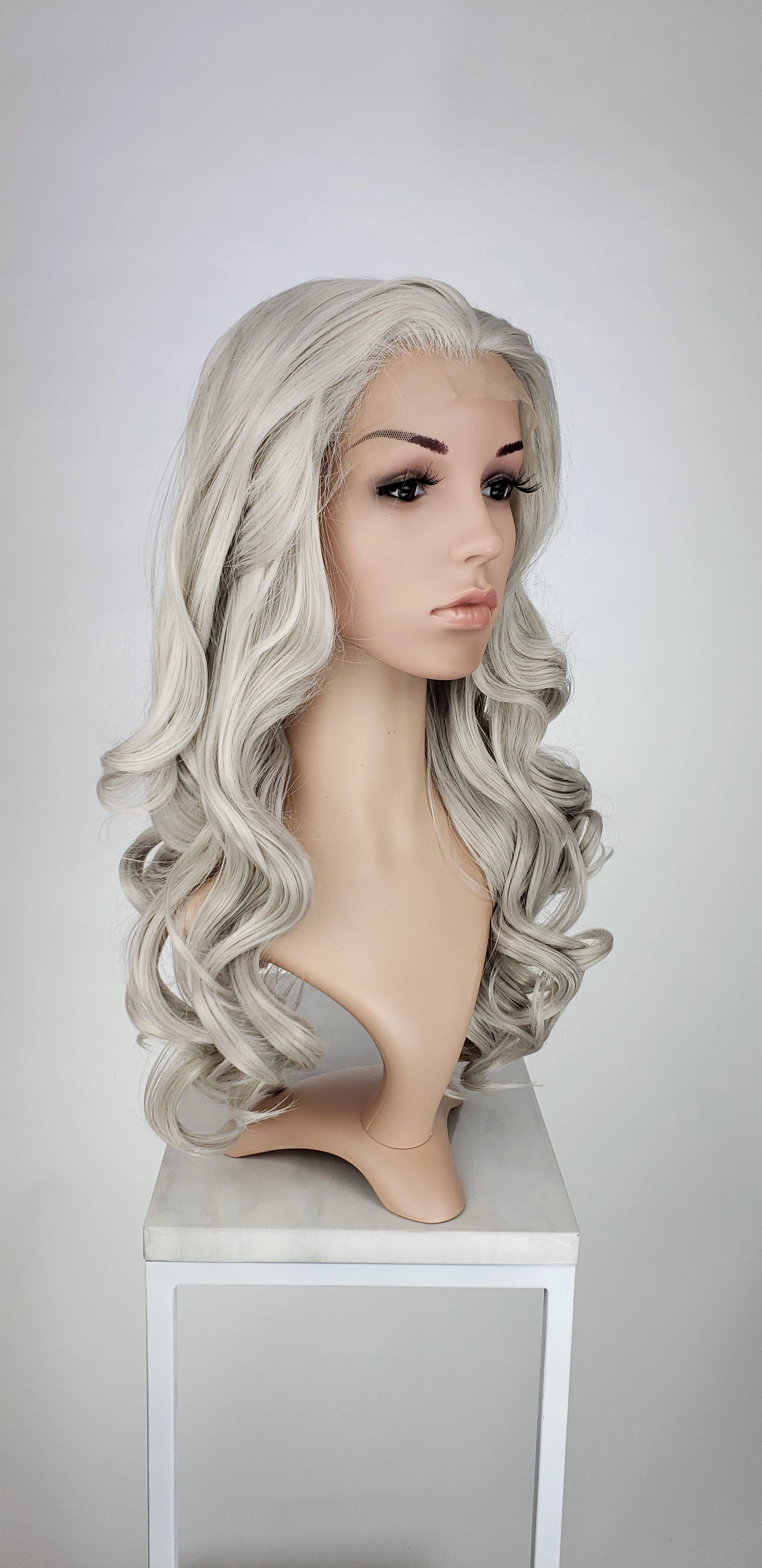 Kat True Silver - Natural Plus Series