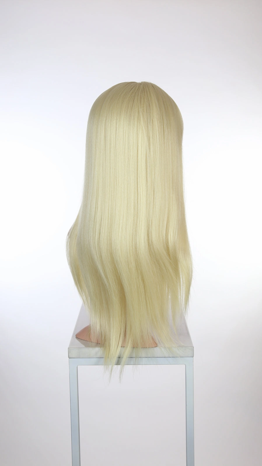 Oasis Bleach Blonde - Hard Front Wig