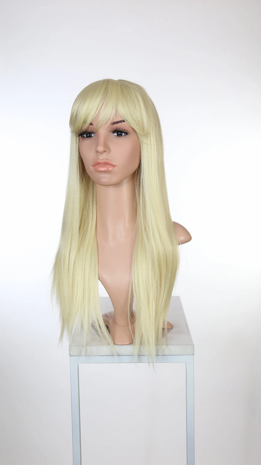 Oasis Bleach Blonde - Hard Front Wig