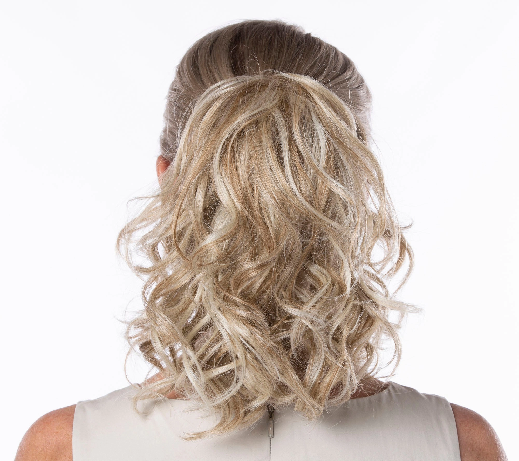 Pony Wavy by Toni Brattin | Ponytail | Heat Friendly Synthetic