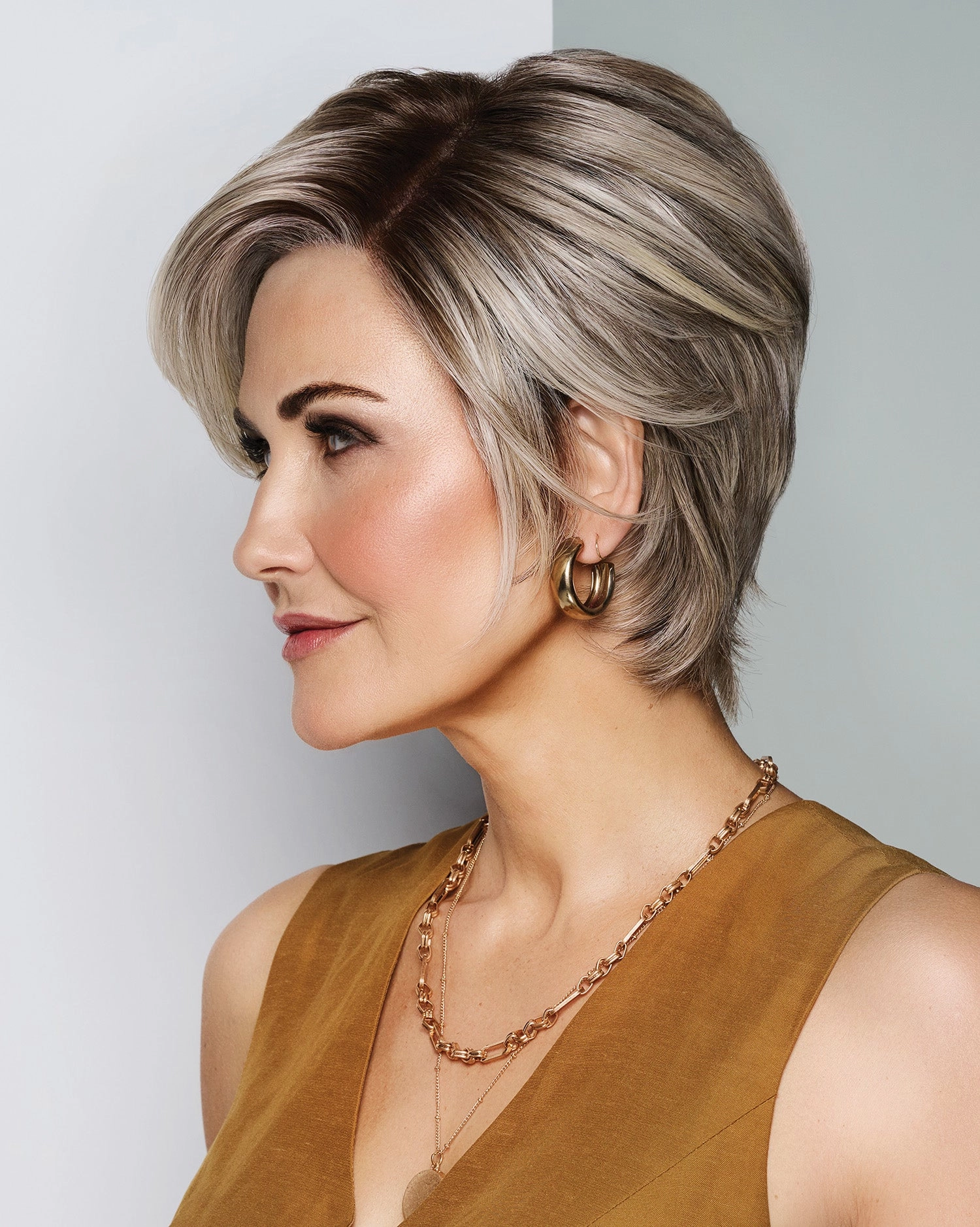 Posh Premiere Wig by Raquel Welch | Heat Friendly Synthetic