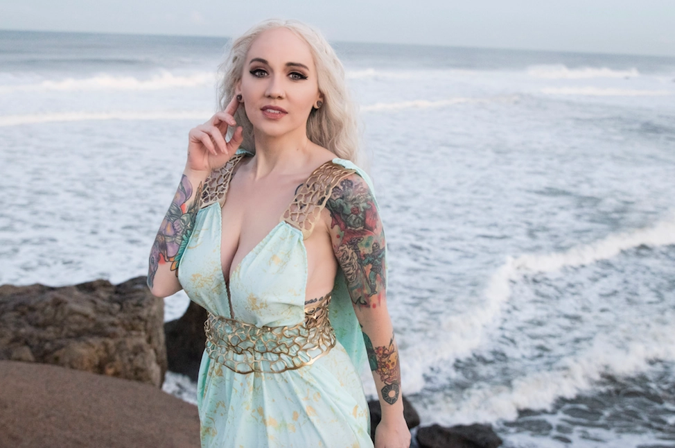 Rue White Blonde - Luxe Series