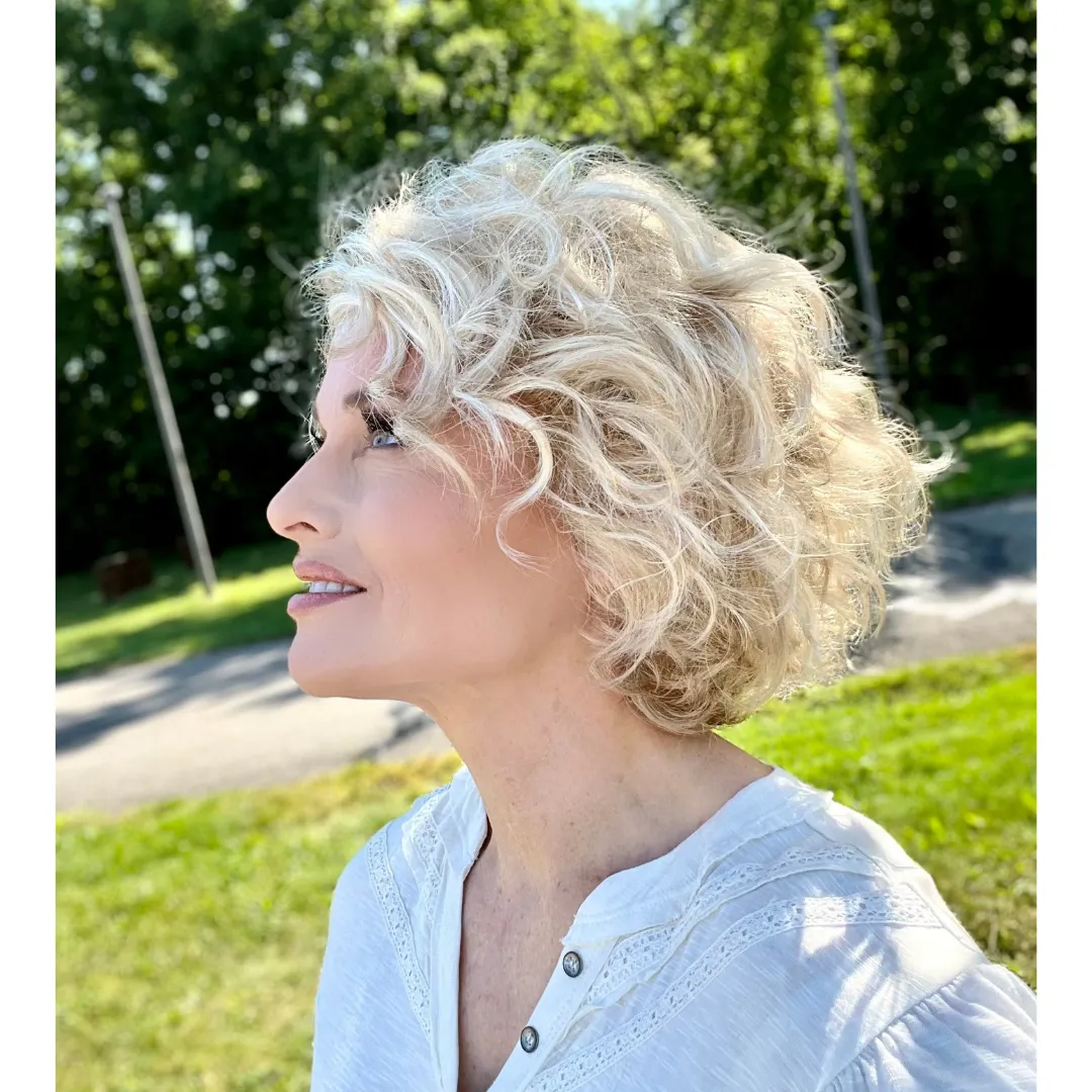 Suzi Wig by Envy | Synthetic Hair | Average Cap