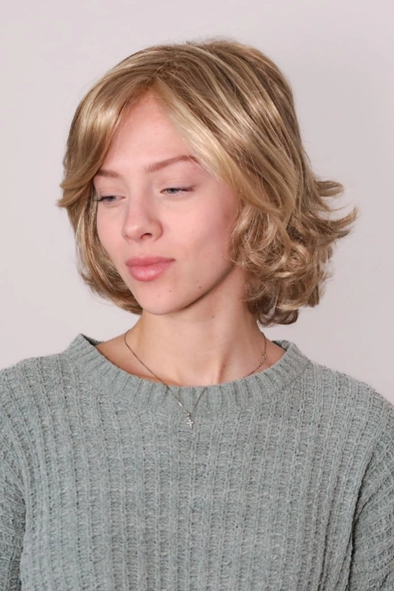 Tony of Beverly Wigs - Isla