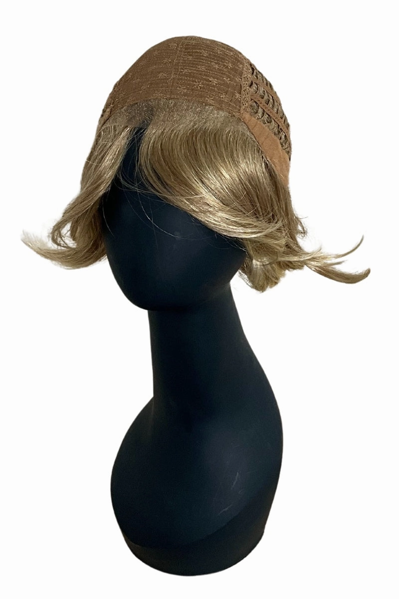 Tony of Beverly Wigs - Isla