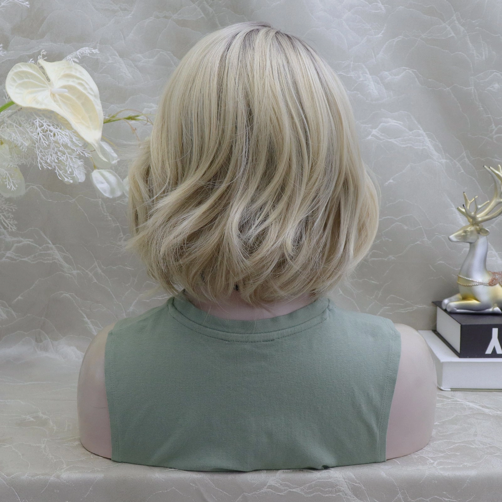 Victoria short blonde with dark root 13*4 lace front wigs K111-2415 (Nicole)