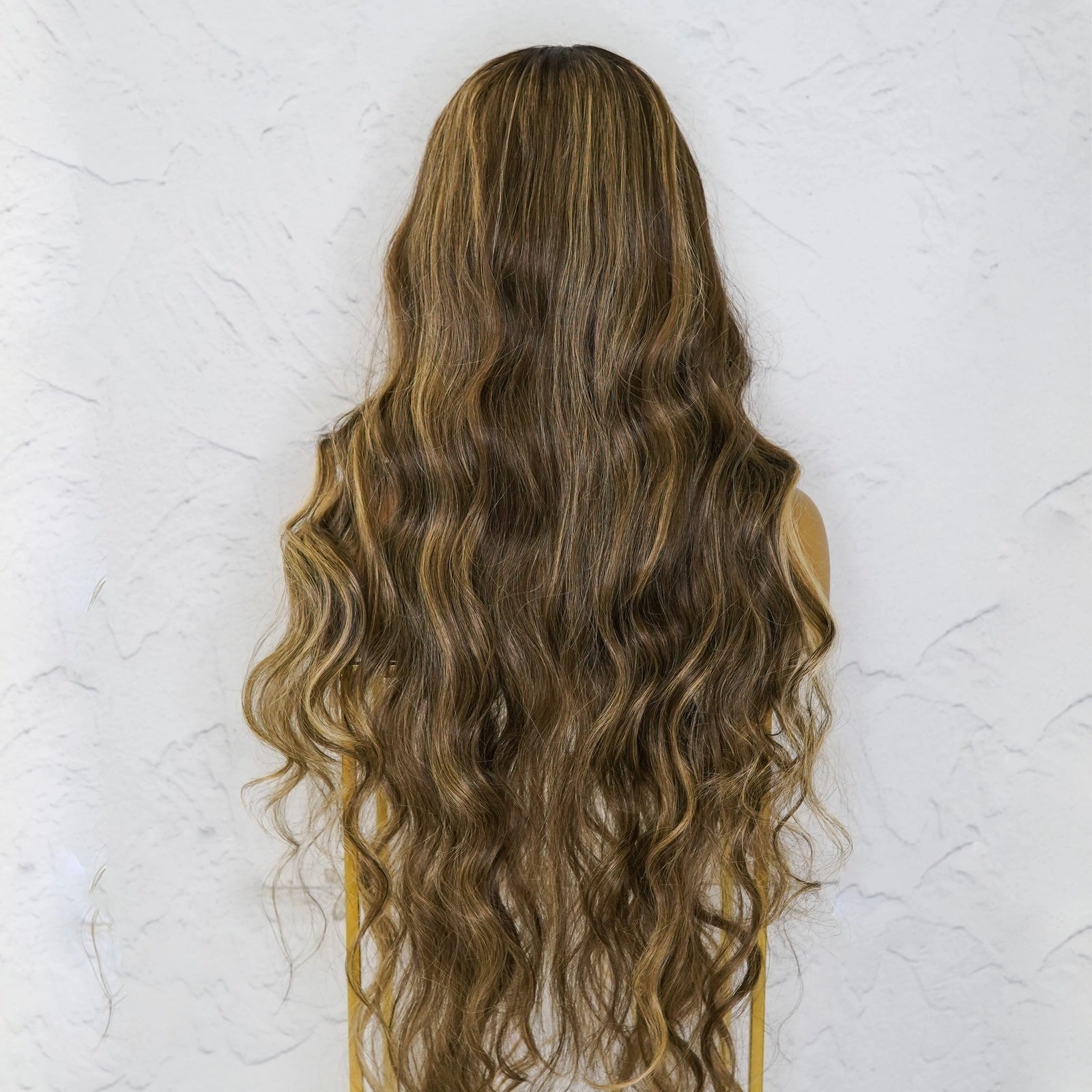 ZENDAYA Latte Lace Front Wig