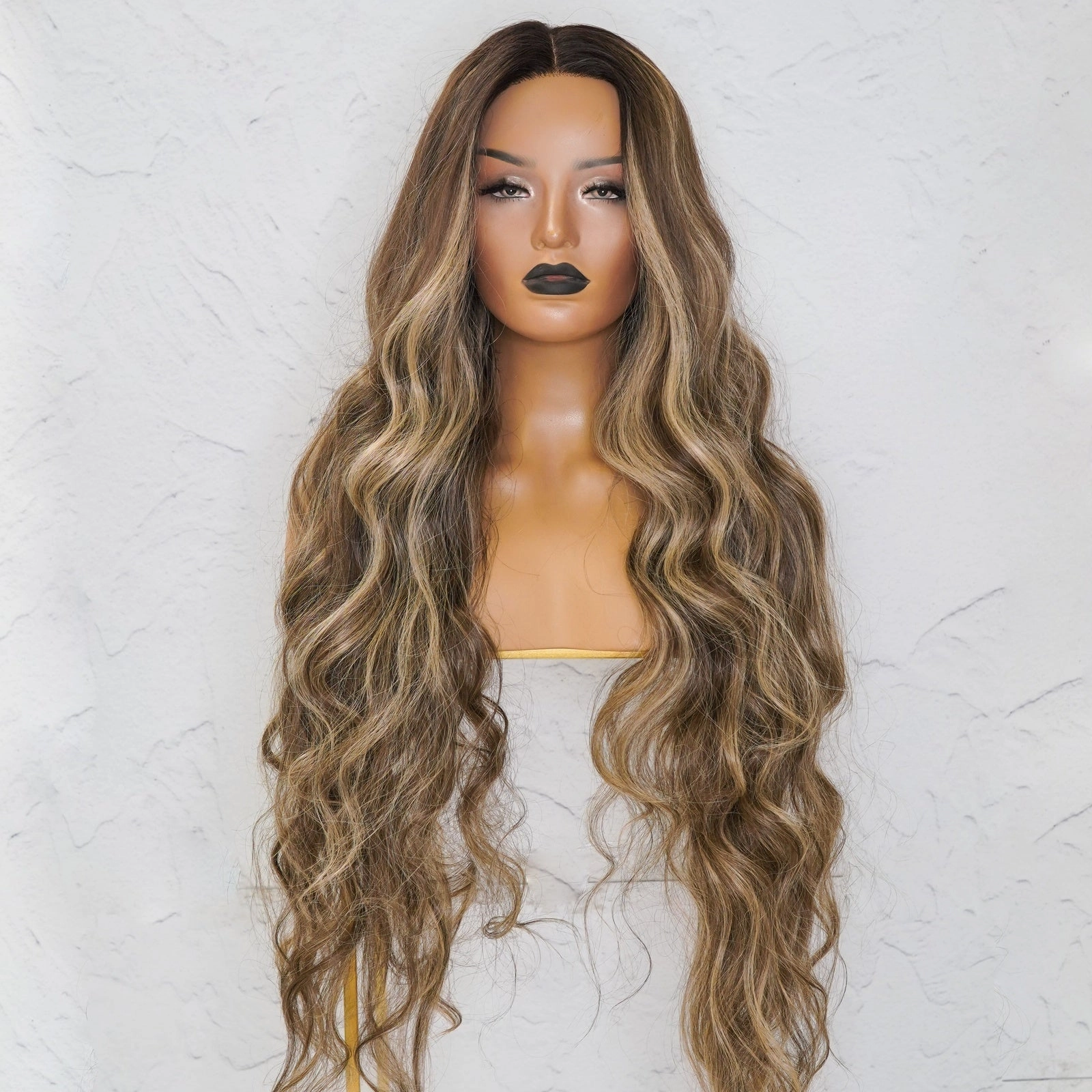 ZENDAYA Latte Lace Front Wig